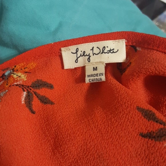 Cross Strapped Blouse/Crop Top - Picture 2 of 4